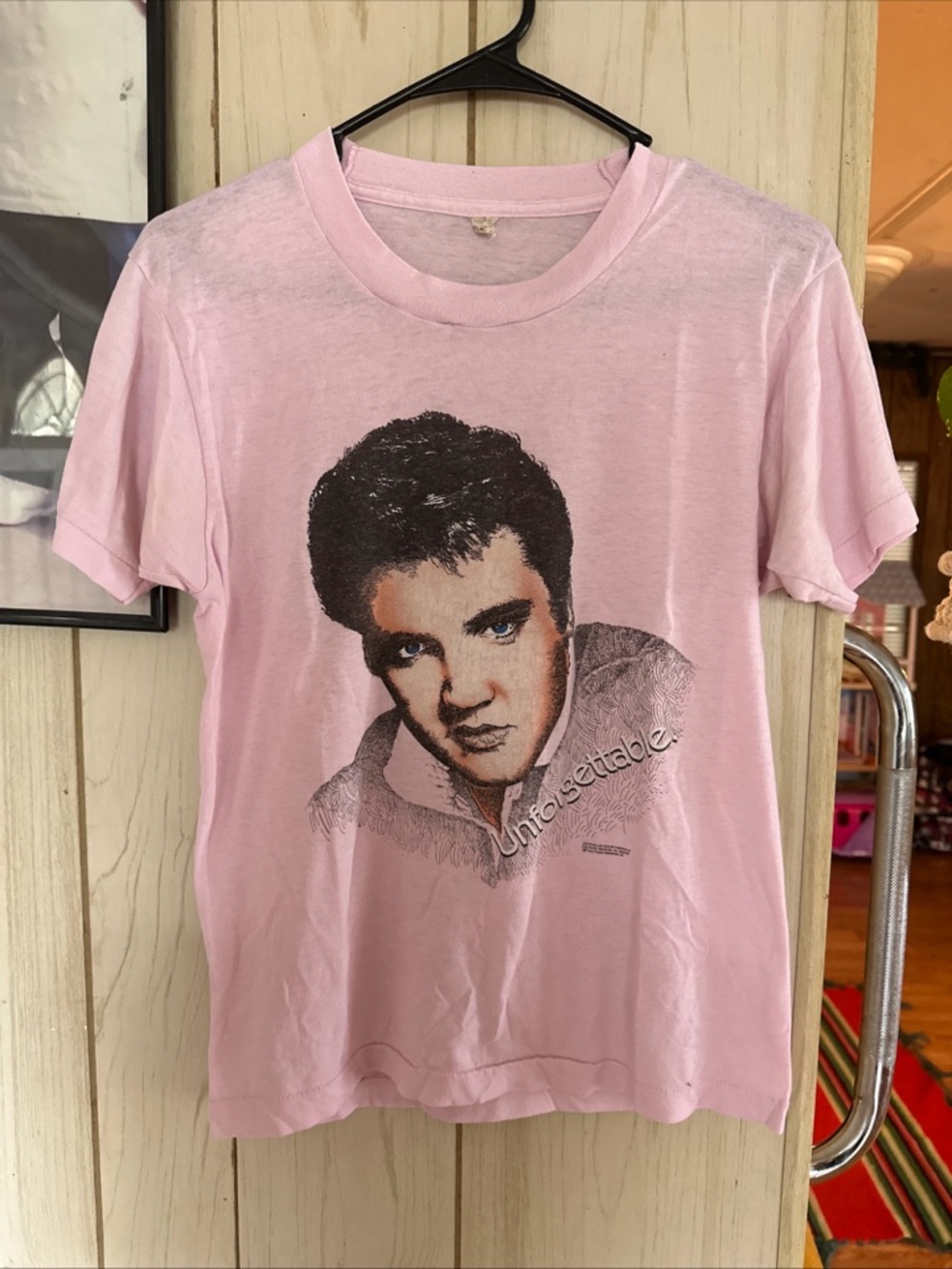 Vintage 1987 Elvis Presley Unforgettable T-Shirt Paper Thin Size Small